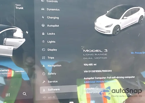 2020 Tesla Model 3 Long Range Dual Motor All-Wheel Drive из США, поврежденный, VIN 5YJ3E1EB8LF650344